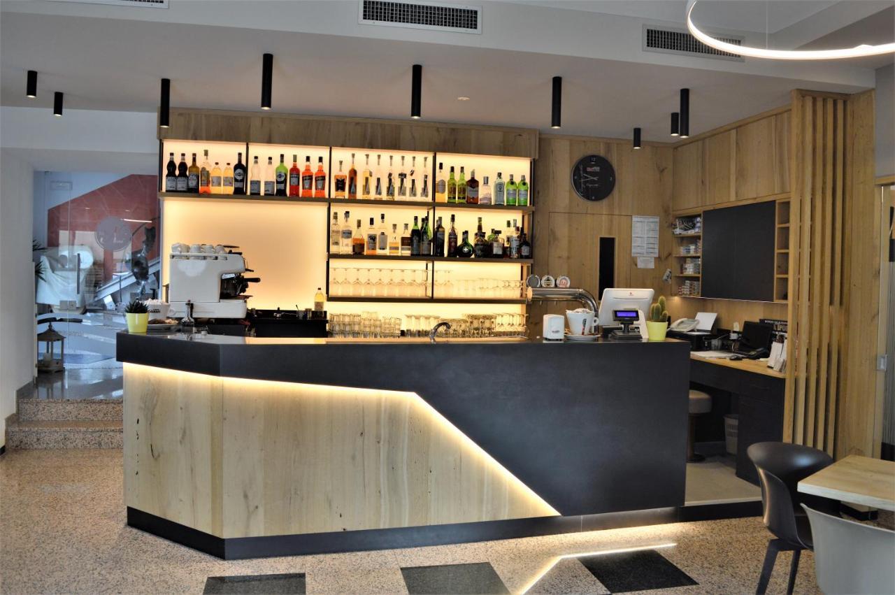 Albergo Ristorante Da Neni موري المظهر الخارجي الصورة
